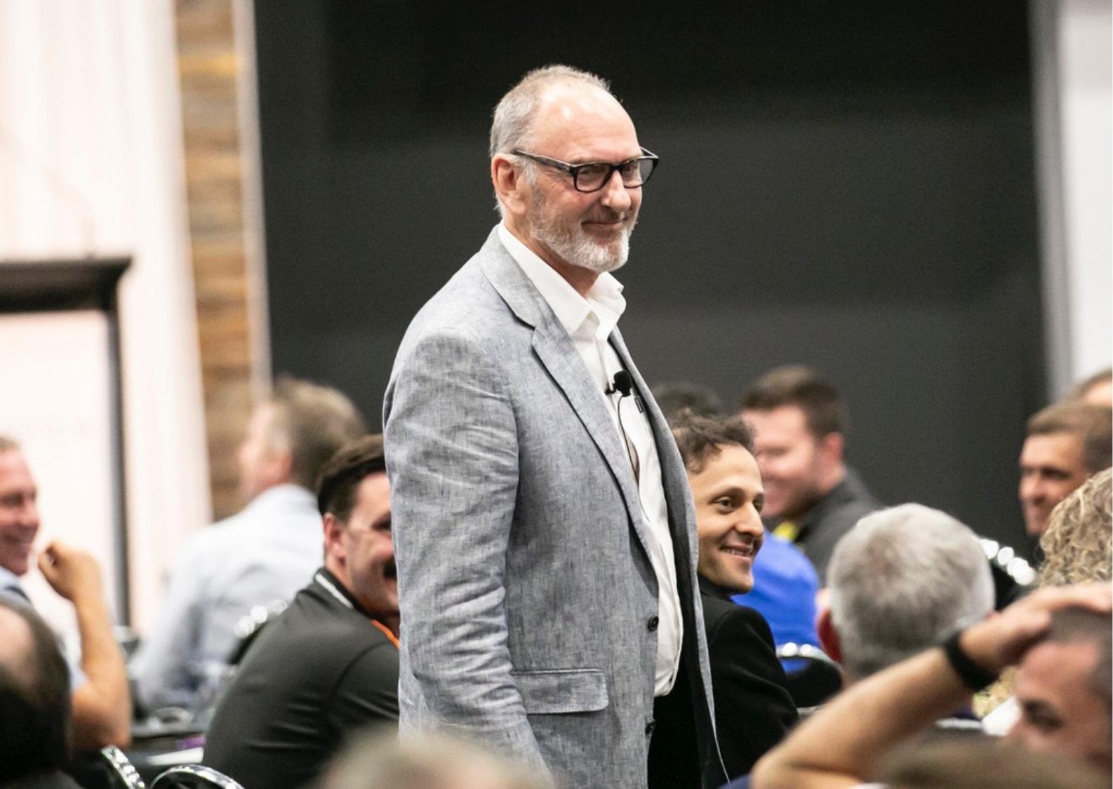 Steve Simpson facilitating a leadership discussion